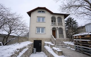 Casă de vânzare, 8 ari, Botanica - Poză 1