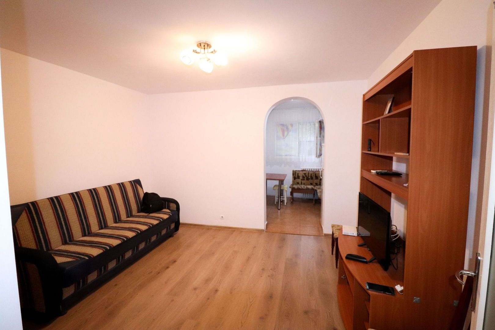 Garsoniera zona Titan - Parc IOR - Parc C-tin Brancusi - Poză 2