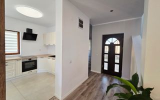 Duplex spațios și complet utilat | Șelimbăr, zonă liniștită - Poză 5