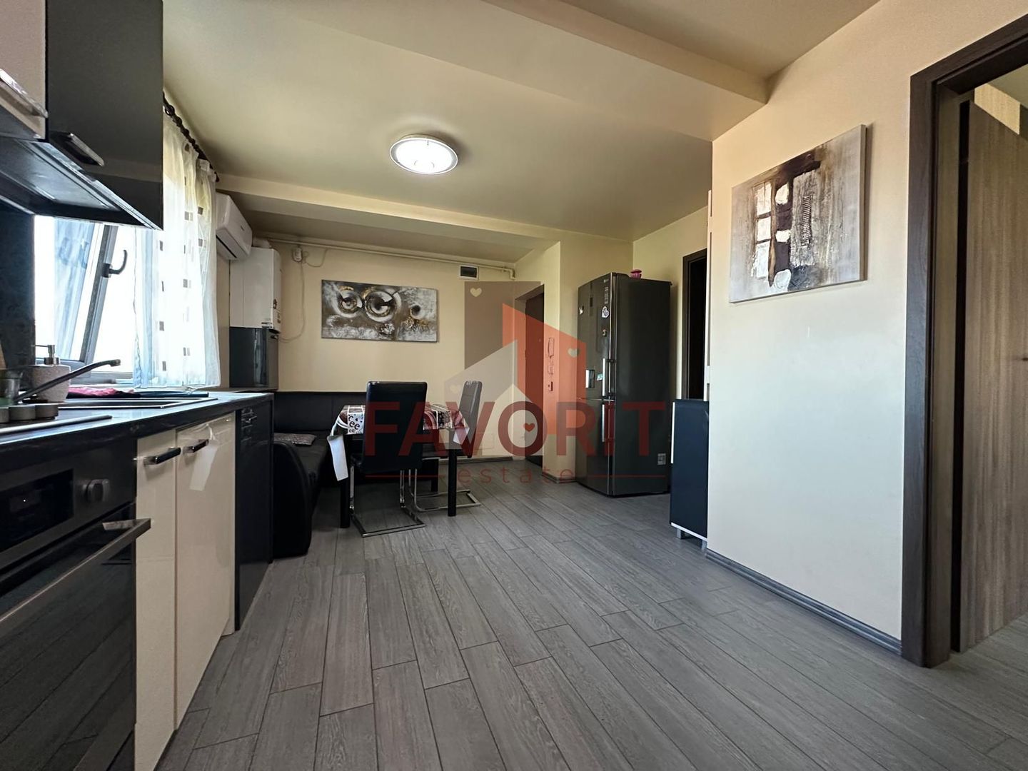 2 camere | bloc nou in oras | centrala proprie | etaj intermediar | - Poză 4