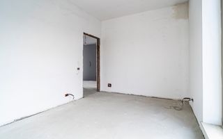 Otopeni - Zona Ferme, vila P+1, 5 camere,  4 dormitoare, 3 bai,  COMISION 0% - Poză 9