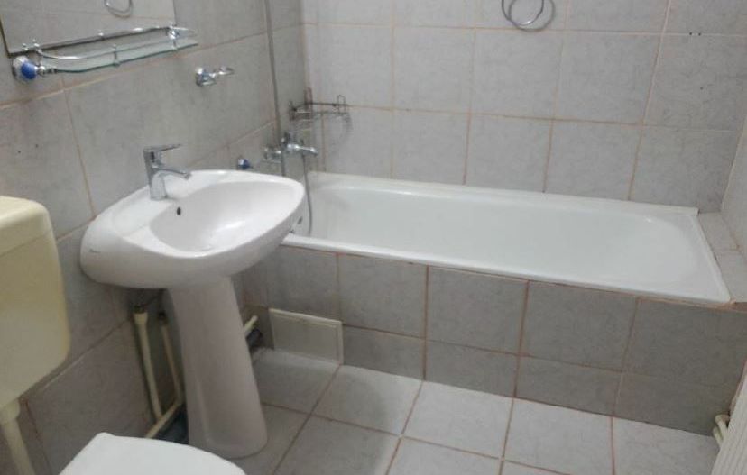 Apartament 2 camere Calarasi - Poză 2