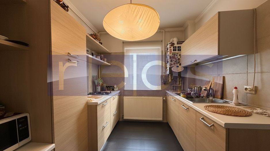 De vanzare apartament 3 camere zona Beller oportunitate 91 mp utili - Poză 12