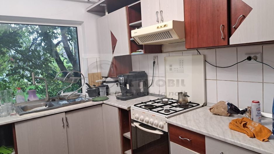 Casa/Vila de inchiriat Sararie - 700 euro - Poză 4