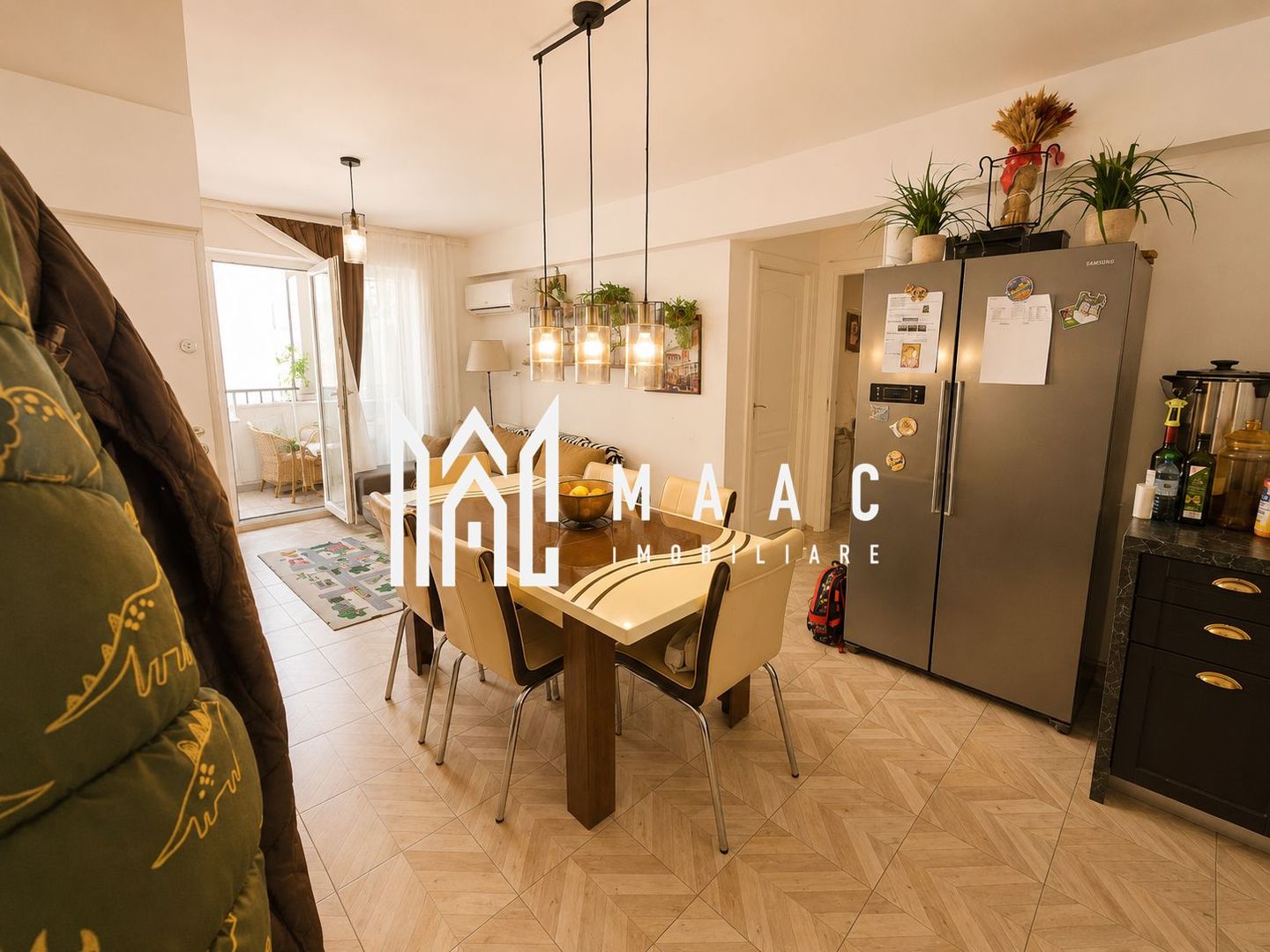 Apartament 3 camere | Etaj 1 | 2 bai | 2 Balcoane | Bloc nou - Poză 3