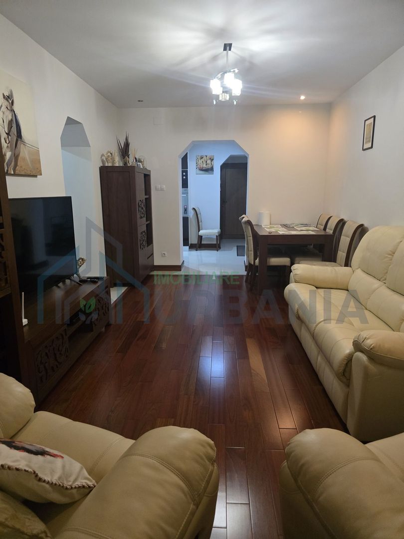 Apartament 3 cam #. - Poză 1