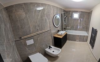 Duplex spatios si luminos in centrul Sacalazului - Poză 7