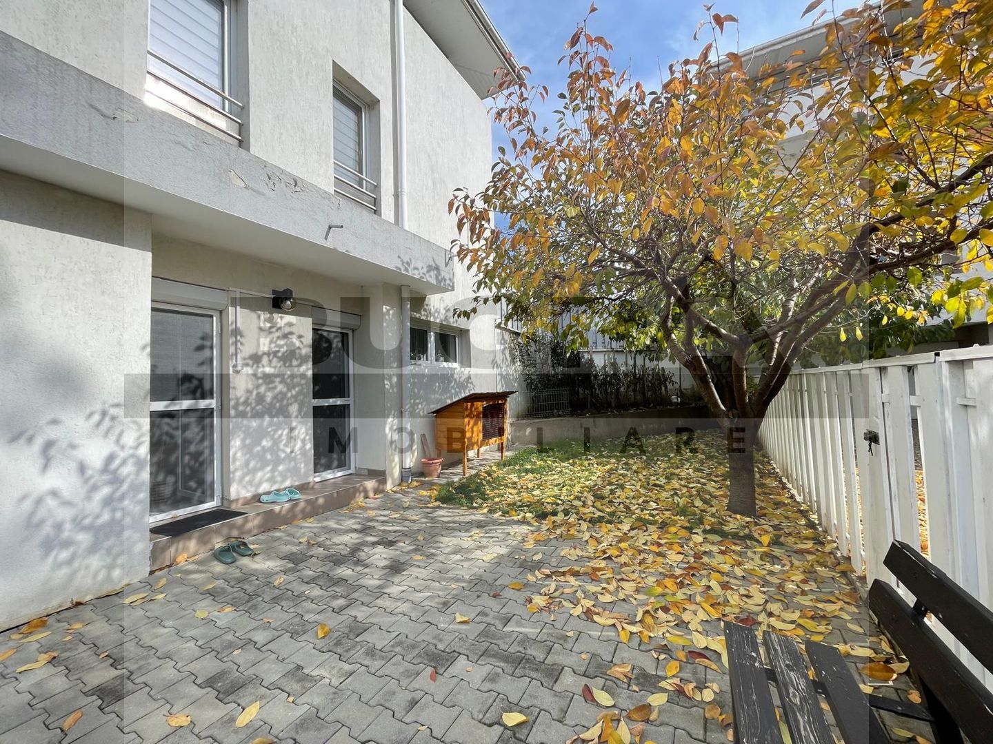 Apartament de 3 camere, 76mp, gradina 40mp, garaj, Omnia Residence - Poză 17