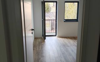 Apartament 3 camere,la vila,Selimbar - Poză 5