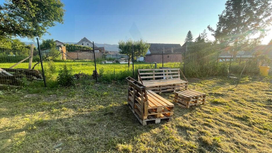 Casa renovata 250 mp utili si teren 935 mp in zona centrala Cisnadie - Poză 16