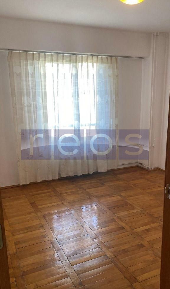 VANZARE 3 CAMERE | DECOMANDAT | ZONA - BLD. OCTAVIAN GOGA - Poză 2