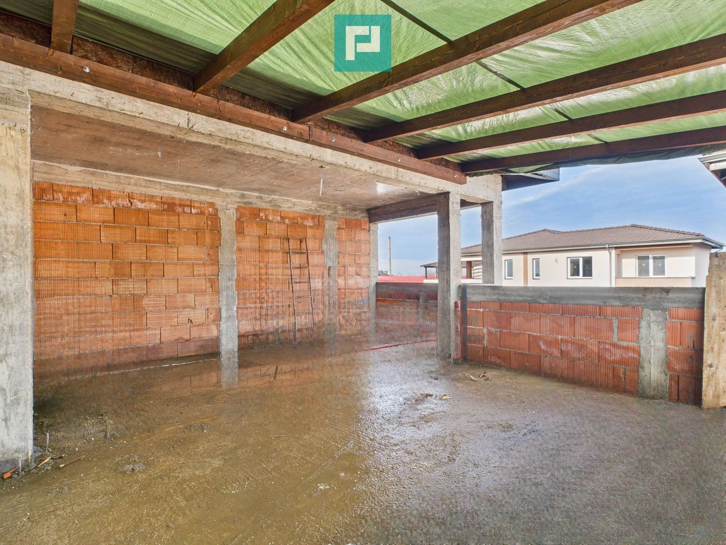 Penthouse cu terasă generoasă, în centrul Chișodei - Poză 16