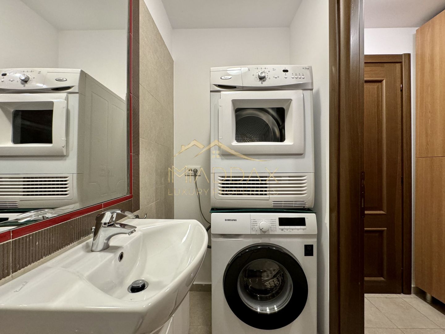 Apartament cu 4 camere 250mp* 2 parcări subterane / Dorobanti-Capitale - Poză 39