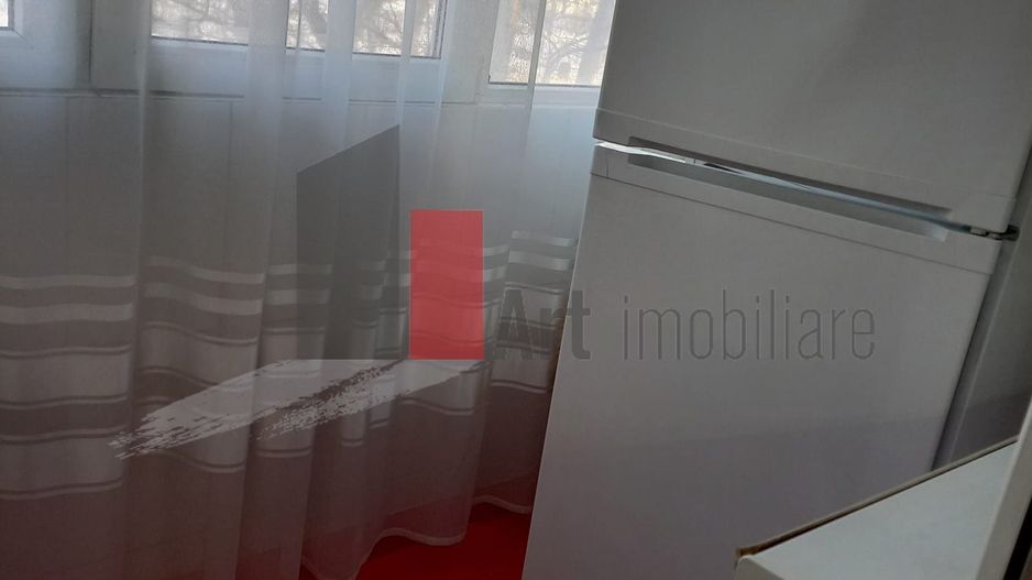 Garsoniera Drumul taberei mobilata si utilata - Poză 5