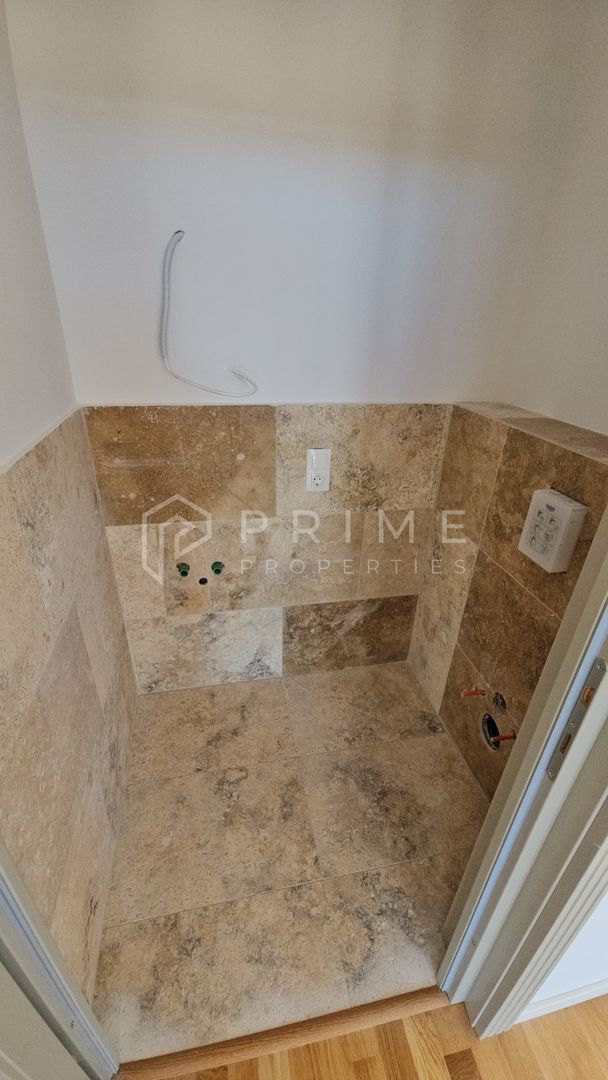 Vilă chalet modern cu perete panoramic de sticlă - Livezeni, Mureș - Poză 16