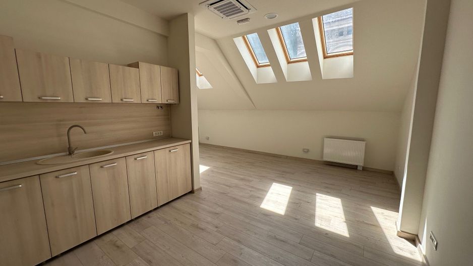 Saptii de birouri Ultracentral suprafețe de la 28 - 940 mp - Poză 6