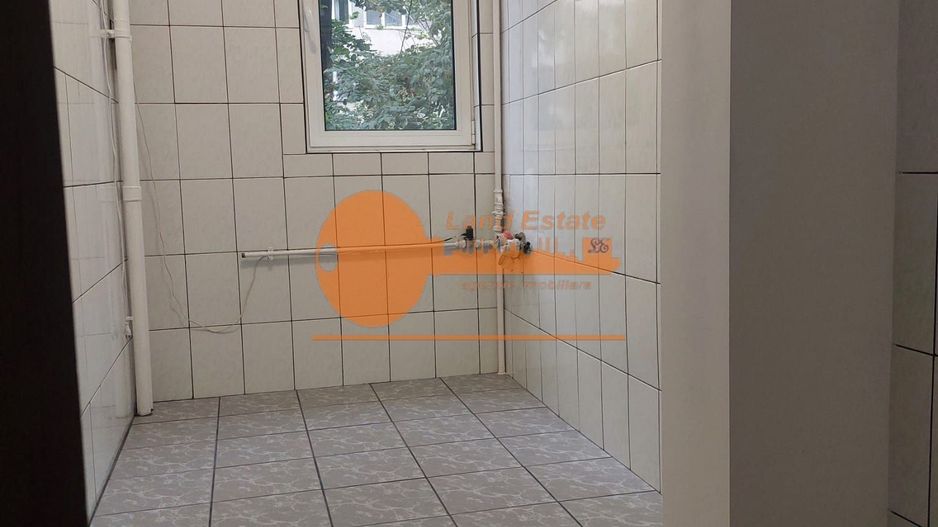 Apartament 4 camere – Drumul Taberei, lângă parc și metrou - Poză 6