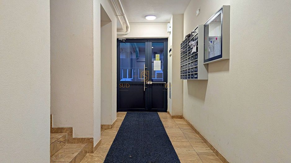 Metrou Bercen,  Apartament 2 camere, curte, decomandat, comision 0% - Poză 13