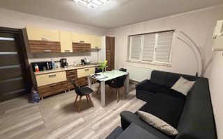 Mobilat si utilat. Bloc izolat. La 2 pasi de scoala - Poză 1