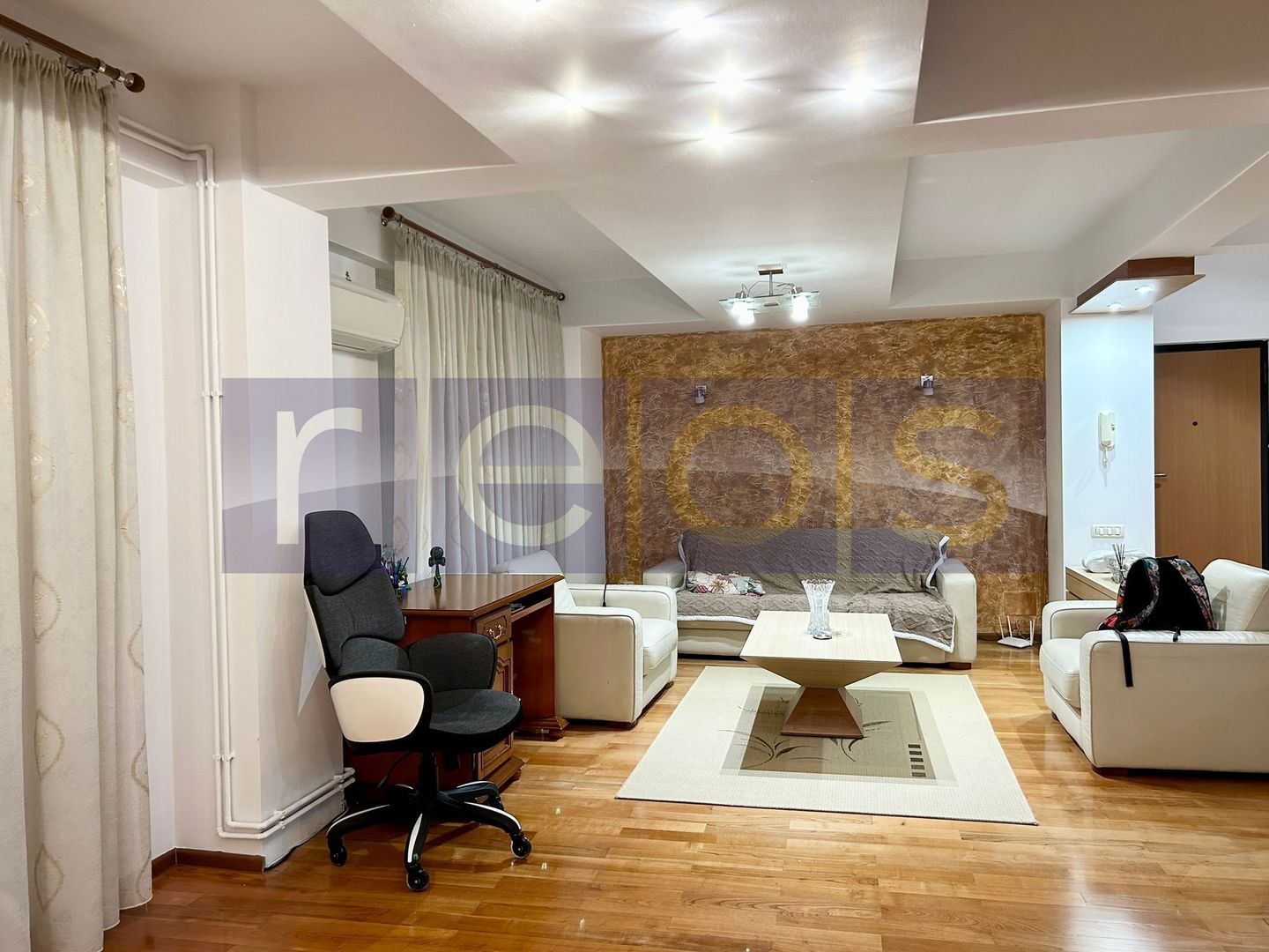 ÎNCHIRIERE 3 CAMERE | 160 MP | CARTIERUL FRANCEZ | GARAJ INDIVIDUAL | LUX - Poză 3
