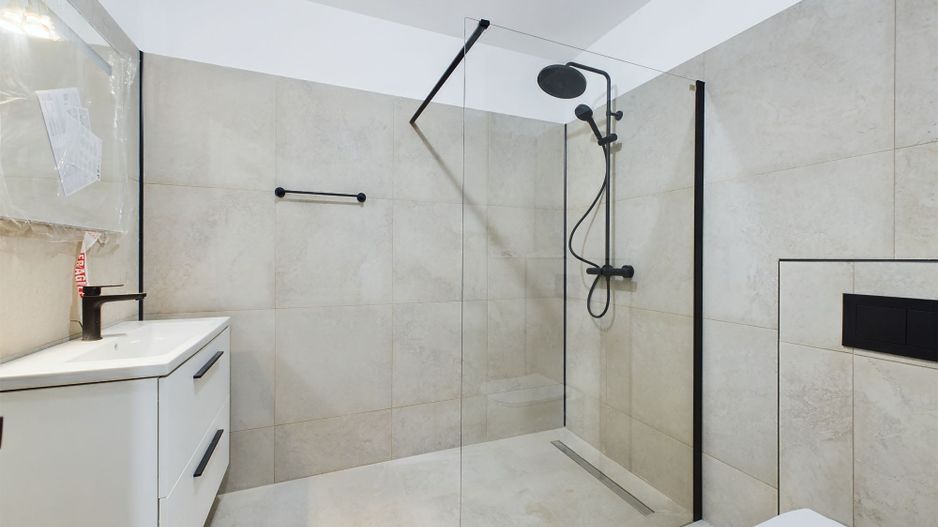 Vilă pe Șoseaua Nordului- Pretabilă pt. Locuit/Activitate Comercială - Poză 12