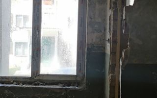 Apartament de vânzare în Ghelari – parter, ideal pentru renovare - Poză 8