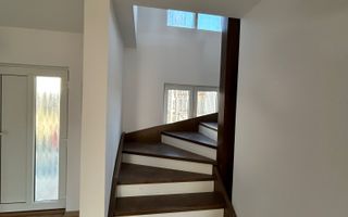Duplex de vânzare | 4 camere | 160 mpu | Curte 370 mp | Cisnădie - Poză 13