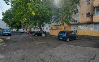 Apartament la etajul 1, semimobilat - Poză 16