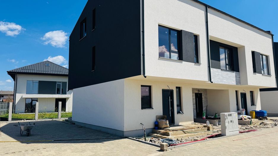 Vile Moderne Otopeni, langa METROU, Finisaje LUX - Poză 1