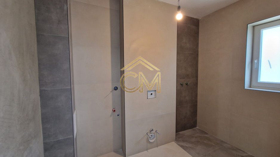 Casă 4 Camere - 110 MPU - 264 MP Teren - La Cheie - Poză 4