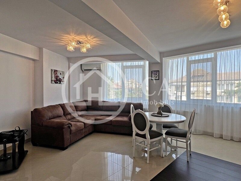 Apartament de închiriat cu 3 camere în zona Decebal, Oradea - Poză 2