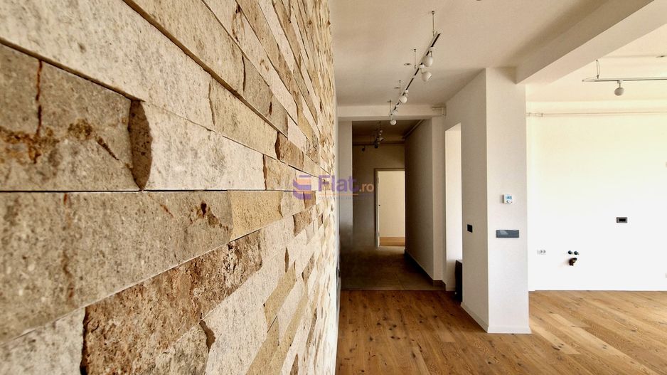 Comision 0 Penthouse 3 Camere 104 mp.  Terasa 43 mp. Tractorul - Poză 19