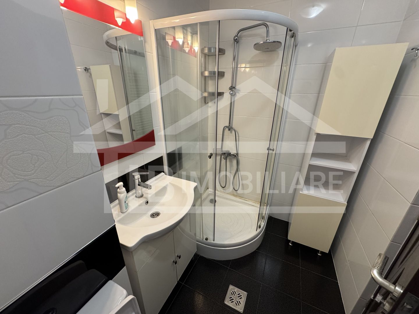 Apartament cu 2 camere, 65mp, parcare, Zona Tudor - Poză 9
