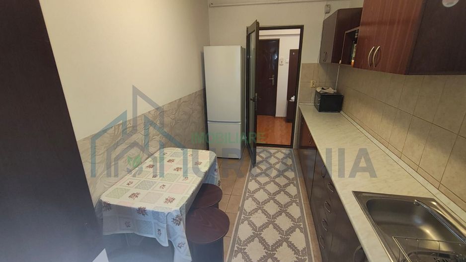 # închiriez apartament foarte convenabil - Poză 6