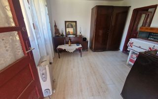 Căsuță autentică românească între două dealuri–colț de liniște  în Botesti, Arge - Poză 6
