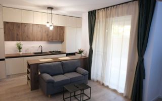 STUDIO BAICULUI, PRIMA INCHIRIERE, LOC PARCARE, CURTE PROPRIE 16 MP - Poză 2