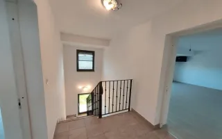 Vila deosebita în loc Simeria, zona ultracentrala - Poză 13