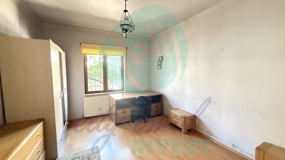 Casa pe parter, singura in curte, in Vatra Luminoasa - Poză 9