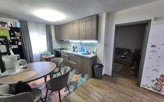 Ap decomandat 4 camere , 2 bai si 2 balcoane-zona Colentina bloc 1986 - Poză 28