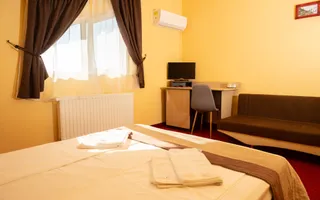 Pensiune 3 stele de vânzare | 18 camere | Băile Felix - Poză 38