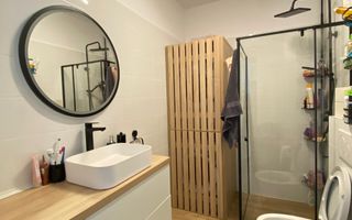 ZONA PREMIUM! AP RENOVAT! 2 camere deco, 57 mp, Plopilor, et 3/4 , sud - Poză 8