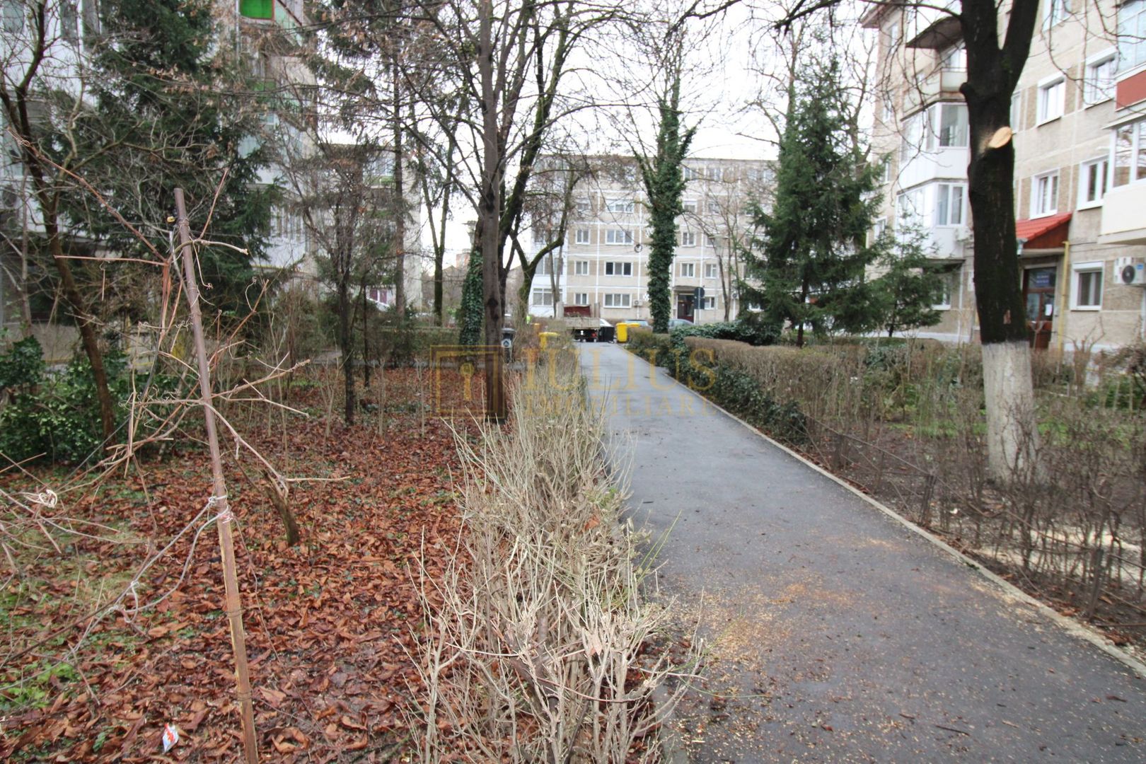 3 camere, la 5 minute de Iulius Mall-Torontal, centrala proprie - Poză 16