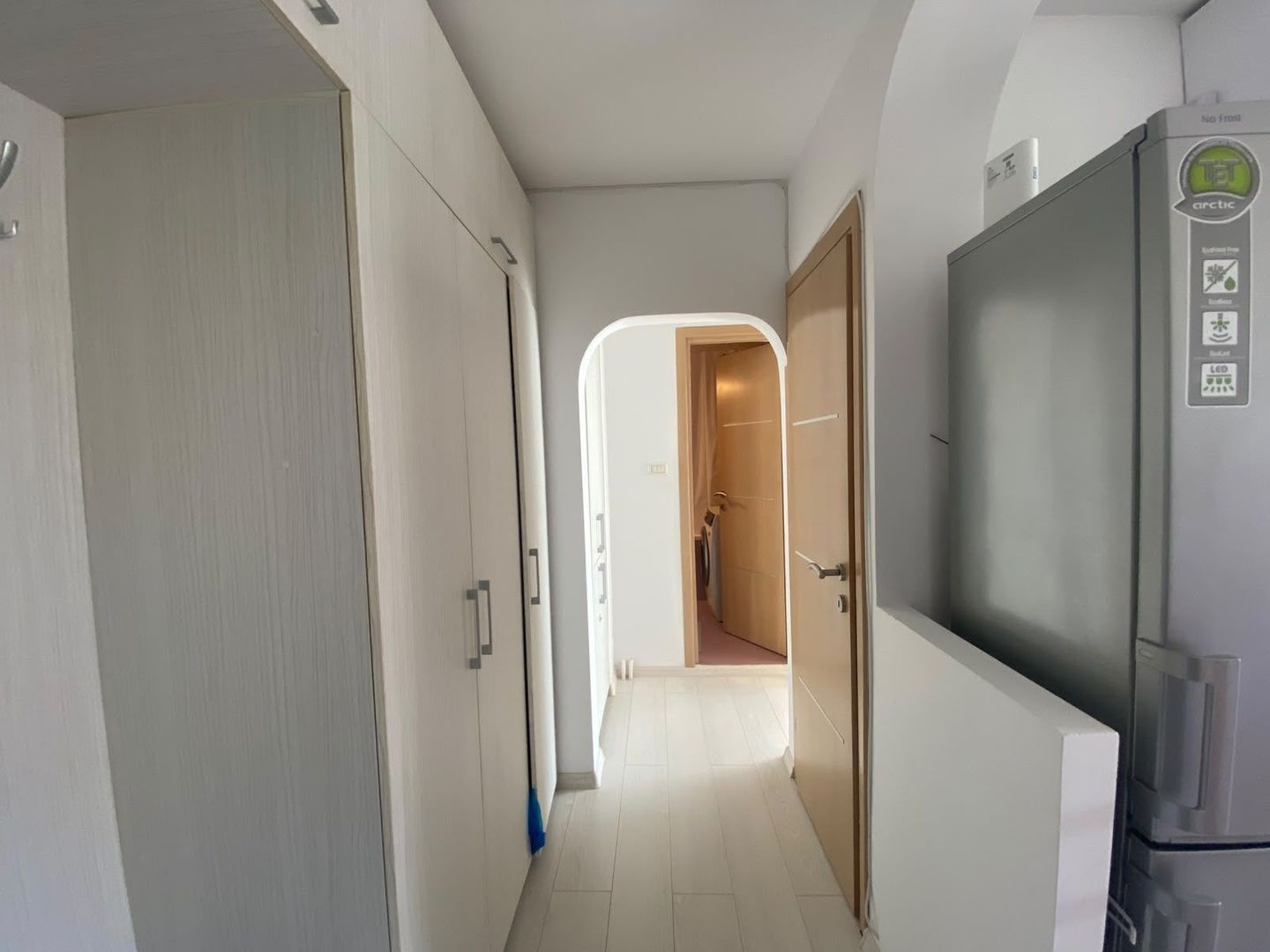 AP. 2 CAMERE- DRISTOR, MOBILAT/UTILAT MODERN - Poză 14