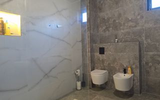 Vila intr-un peisaj idilic la 15 minute de capitala, pret imbatabil! - Poză 22