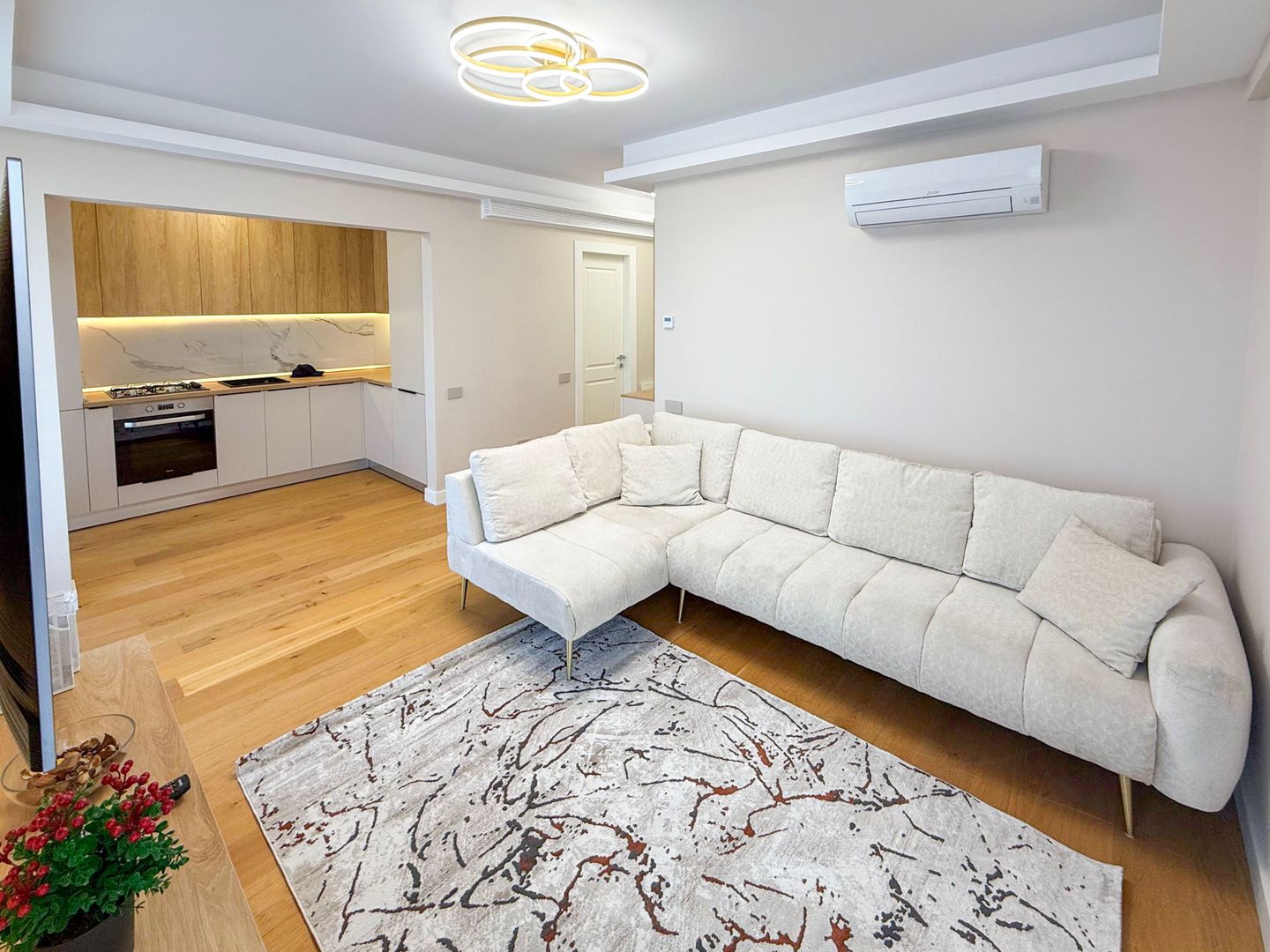 Închiriere apartament 2 camere 46mp | Prima Închiriere | Parcare inclu - Poză 2