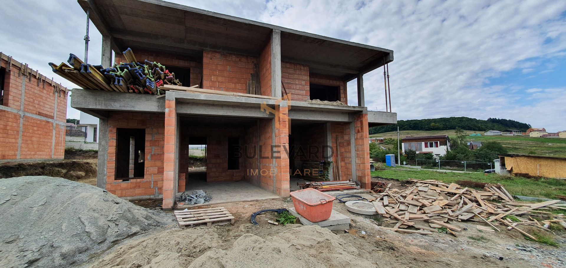 Case de tip duplex in zona exclusiv de case! - Poză 2