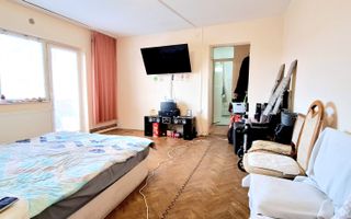 Oferim spre vanzare, Apartament cu 3 camere, Girocului, Sp. Judetean - Poză 1