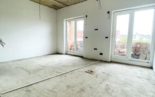 Casǎ de vânzare 7 camere P+E Sânmartin - Poză 8