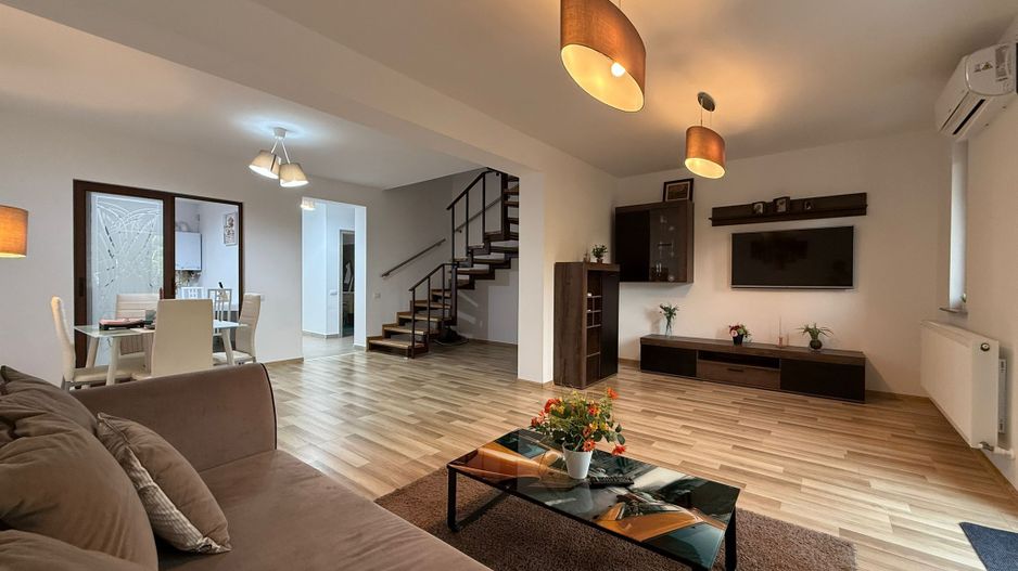 Casa de inchiriat 3 camere | BUCIUM | langa padure - Poză 1