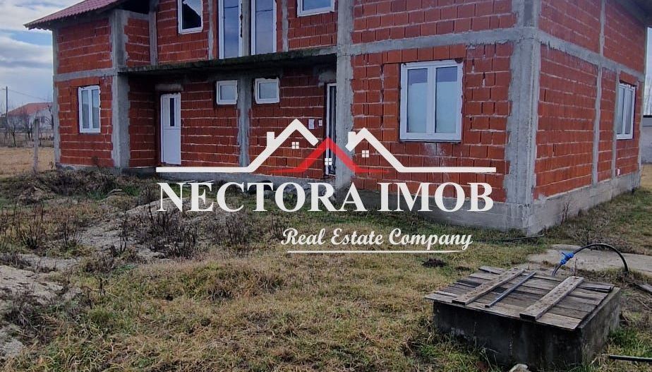 NECTORA IMOB-Casa Osorhei E60 Parter + Etaj, 4 camere, 2 bai, 280 mp - Poză 1